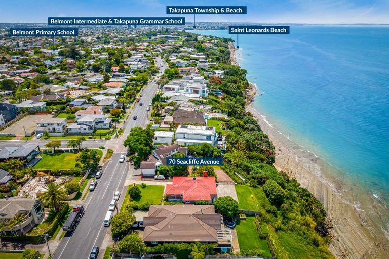Photo of property in 70 Seacliffe Avenue, Narrow Neck, Auckland, 0622