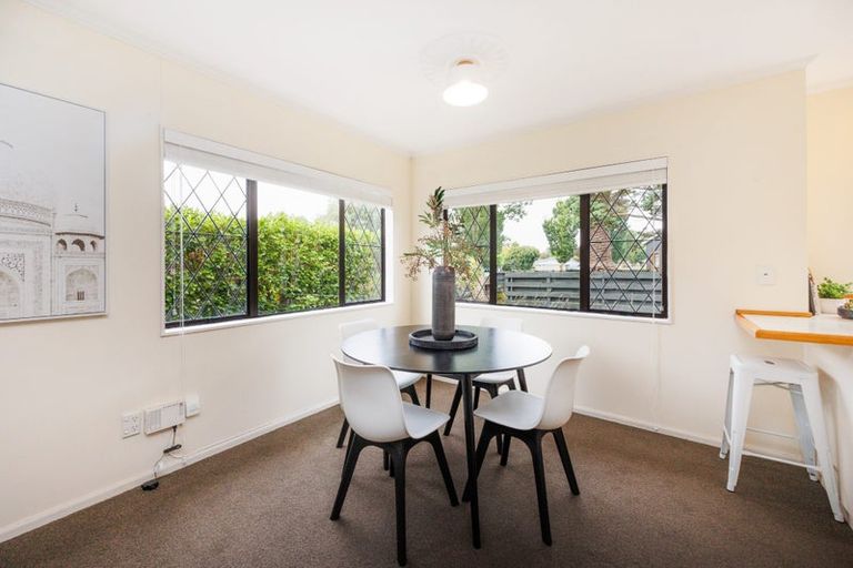 Photo of property in 432 College Street, Hokowhitu, Palmerston North, 4410