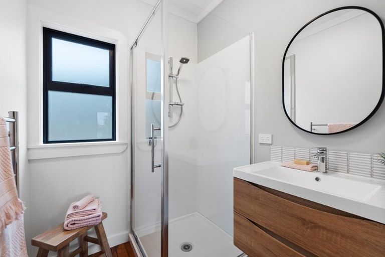 Photo of property in 5 Ridout Street, Maeroa, Hamilton, 3200