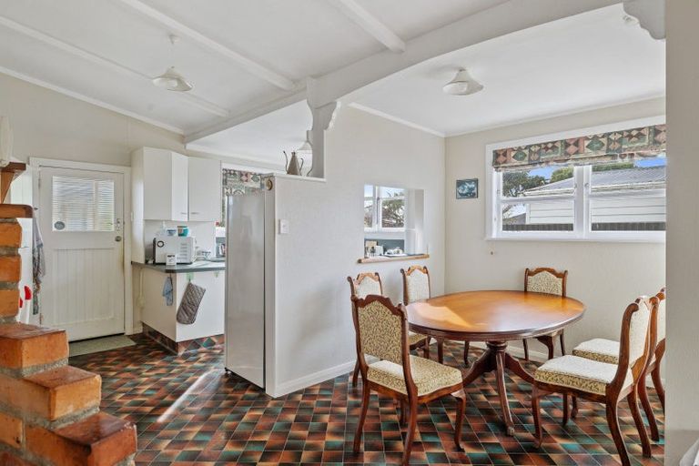 Photo of property in 5 Queen Street, Pahiatua, 4910