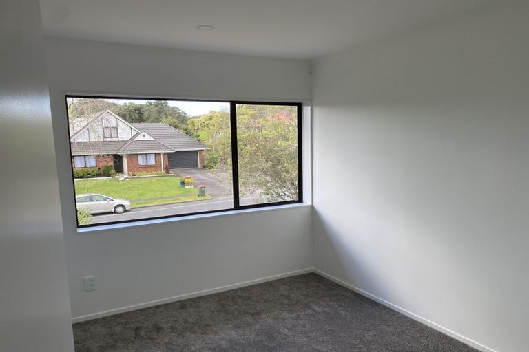 Photo of property in 33a Sunderlands Road, Half Moon Bay, Auckland, 2012