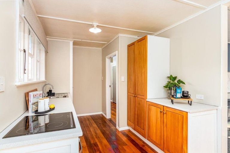 Photo of property in 15 Stamford Place, Lansdowne, Masterton, 5810