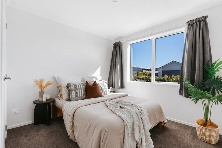 Photo of property in 65 Tabraham Crescent, Pyes Pa, Tauranga, 3112