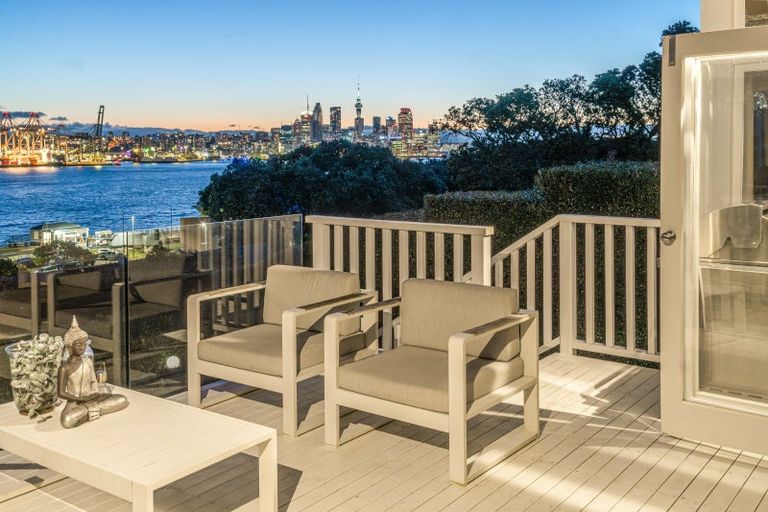 Photo of property in 41 Calliope Road, Devonport, Auckland, 0624