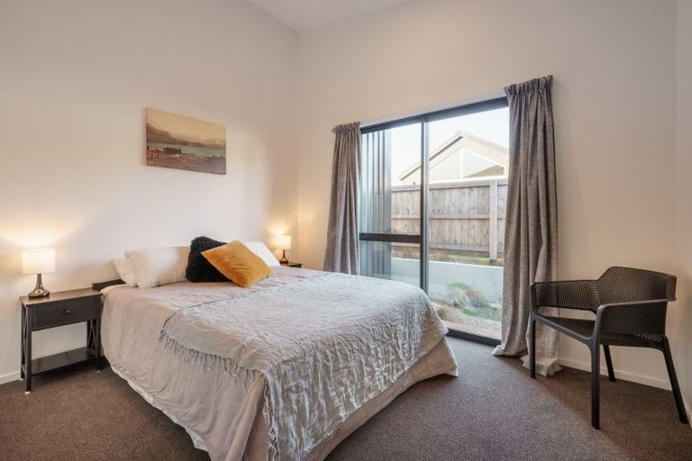 Photo of property in 9 Mcneil Crescent, Wanaka, 9305