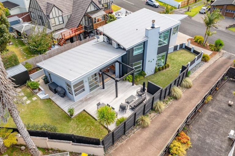 Photo of property in 357 Royal Road, Massey, Auckland, 0614