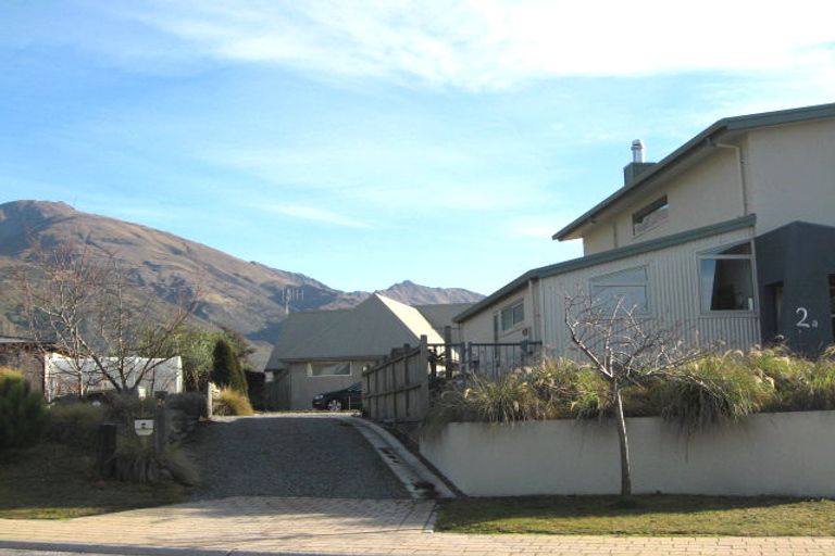Photo of property in 2b Meadowbrook Place, Wanaka, 9305