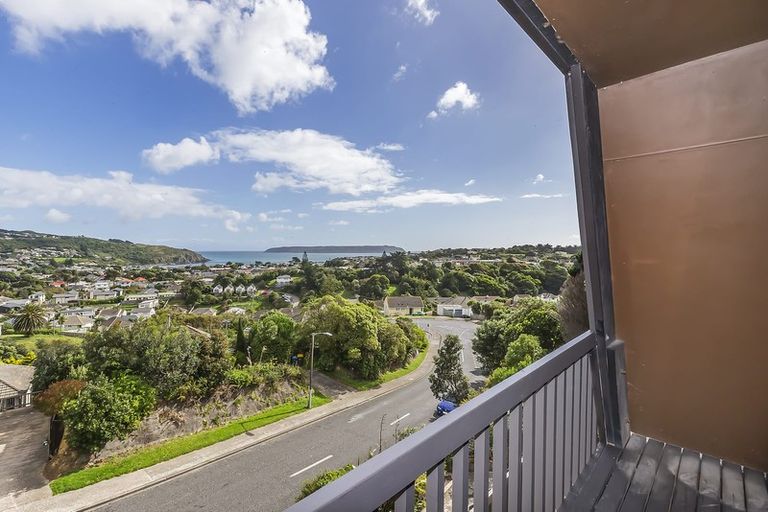 Photo of property in 1 Mapplebeck Street, Titahi Bay, Porirua, 5022