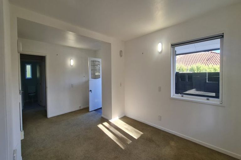 Photo of property in 11 Shortland Place, Havelock North, 4130