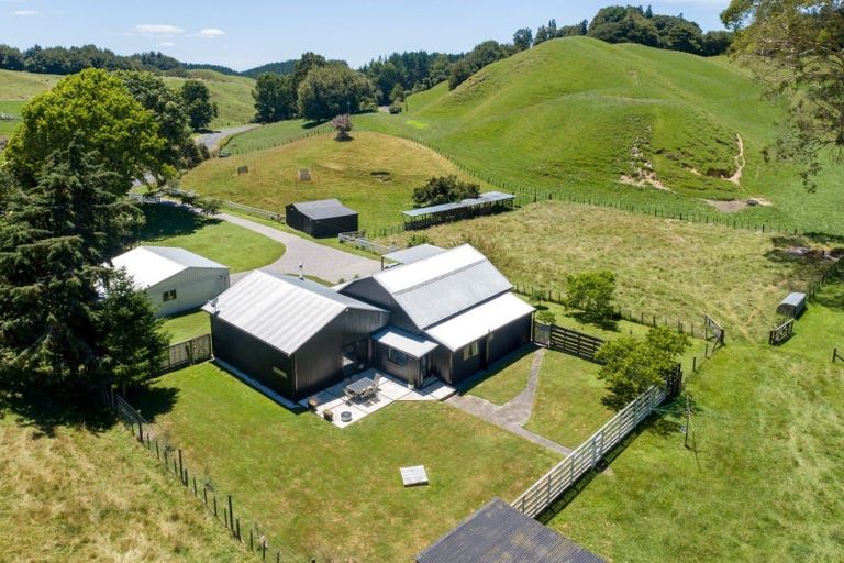 Photo of property in 704 Kaharoa Road, Hamurana, Rotorua, 3096