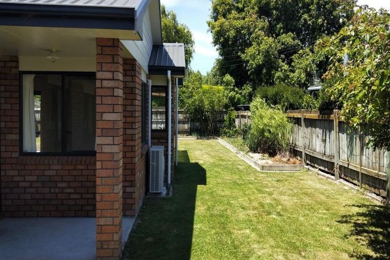 Photo of property in 17 Charles Cross Street, Longburn, Palmerston North, 4412