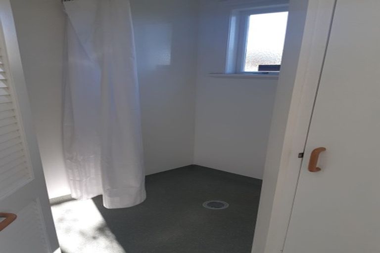 Photo of property in 29 Princess Street, Martinborough, 5711