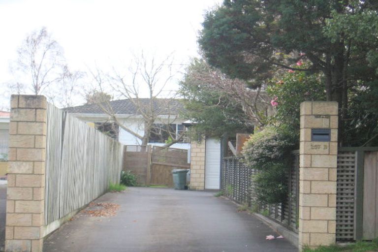 Photo of property in 237b Ngatai Road, Otumoetai, Tauranga, 3110