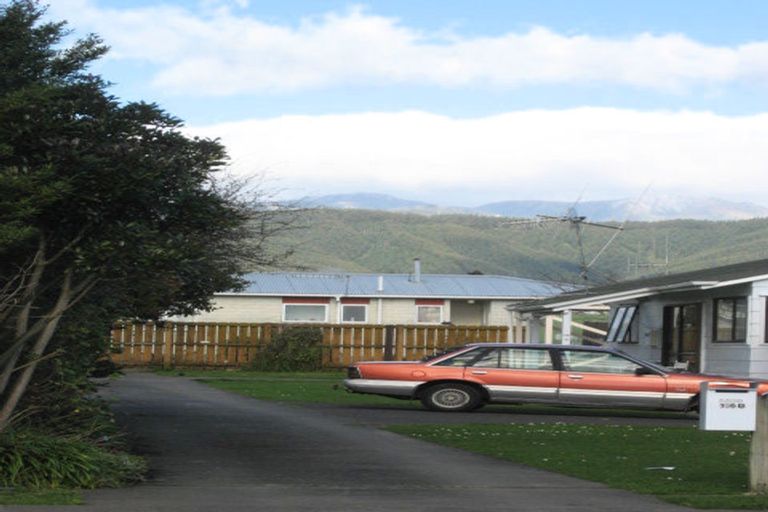 Photo of property in 156b Bartholomew Road, Levin, 5510