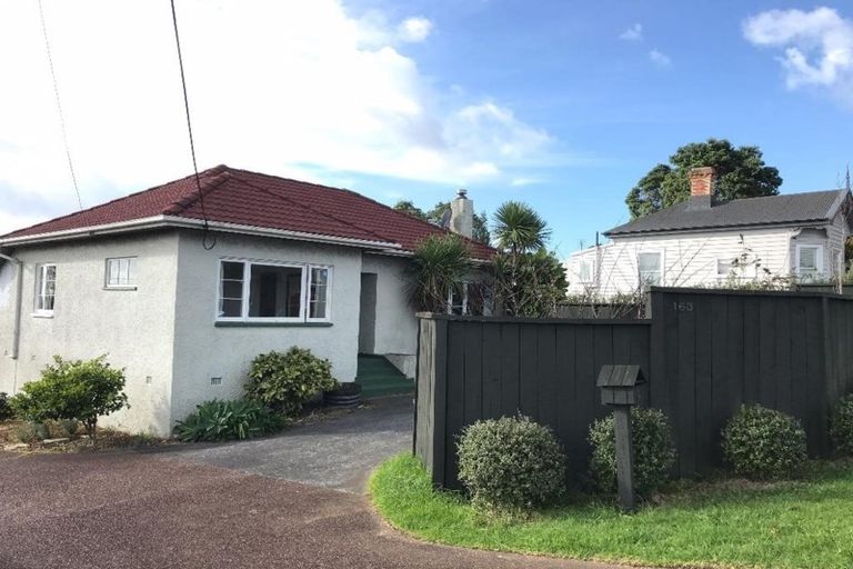Photo of property in 1/163 Mokoia Road, Birkenhead, Auckland, 0626