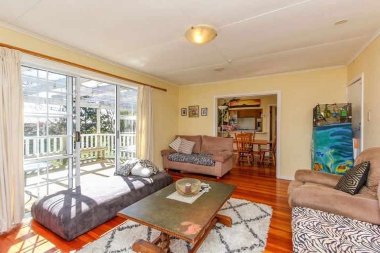 Photo of property in 13 Wilton Street, Westown, New Plymouth, 4310