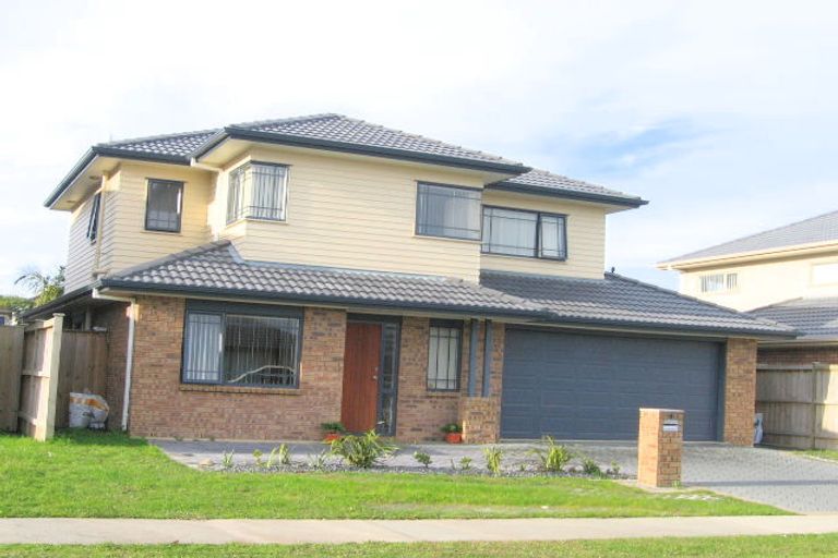 Photo of property in 12 Dalcross Drive, Flat Bush, Auckland, 2016