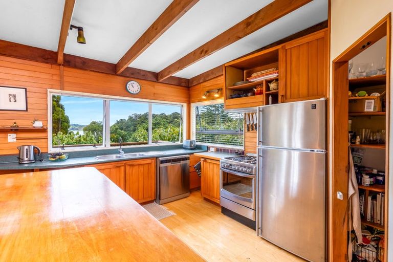 Photo of property in 4 Kellet Street, Opua, 0200