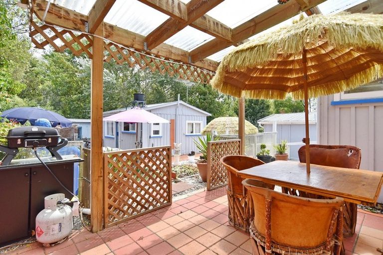 Photo of property in 7 Pikes Track, Kainga, Christchurch, 8083