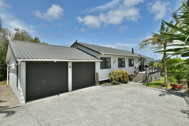 Photo of property in 5 Kaipara Crescent, Helensville, 0800