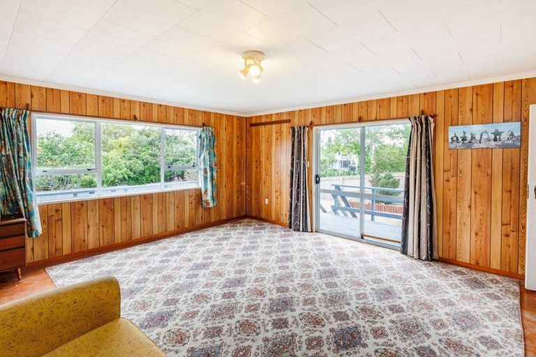 Photo of property in 2 Stoke Place, Awapuni, Palmerston North, 4412