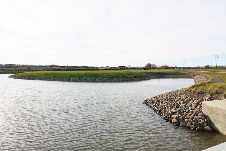 Photo of property in 137 Lake Hood Drive, Huntingdon, Ashburton, 7774