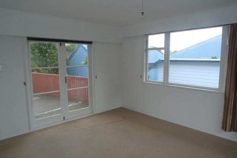 Photo of property in 31 Helston Road, Johnsonville, Wellington, 6037