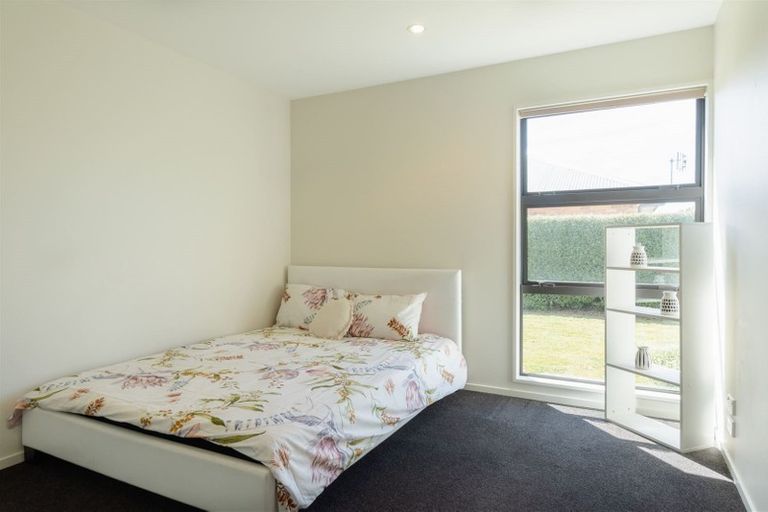 Photo of property in 33 Winfield Drive, Wigram, Christchurch, 8042