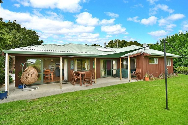 Photo of property in 5352 Kaipara Coast Highway, Wellsford, 0972