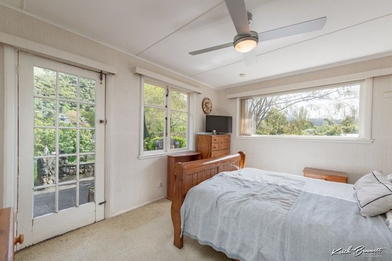 Photo of property in 16 Black Beech Street, Birchville, Upper Hutt, 5018