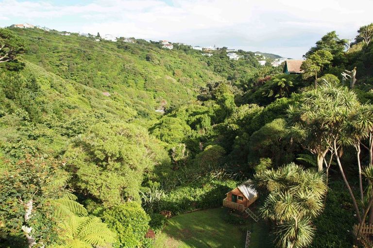 Photo of property in 24 Disley Street, Highbury, Wellington, 6012