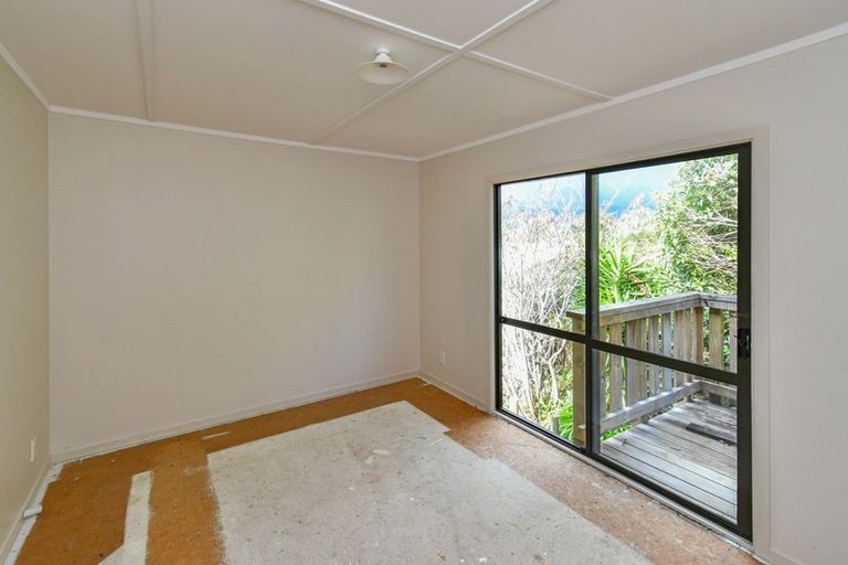 Photo of property in 78 Howard Road, Orere Point, Papakura, 2585