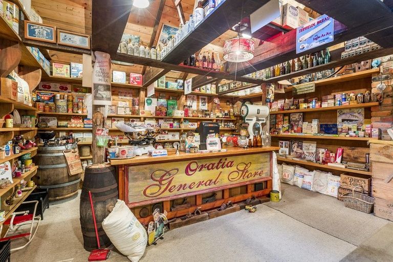 Photo of property in 147 Carter Road, Oratia, Auckland, 0604