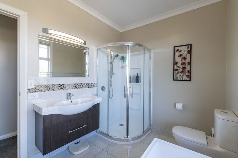 Photo of property in 5a Lancaster Street, Levin, 5510