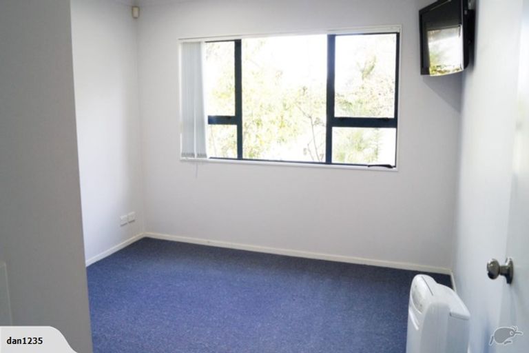 Photo of property in 1b Estuary Views, Shelly Park, Auckland, 2014