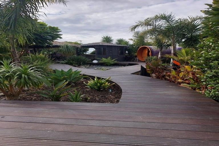 Photo of property in 27 Chums Road, Paraparaumu Beach, Paraparaumu, 5032