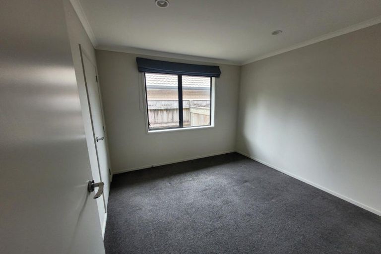 Photo of property in 40 Magnolia Drive, Westown, New Plymouth, 4310