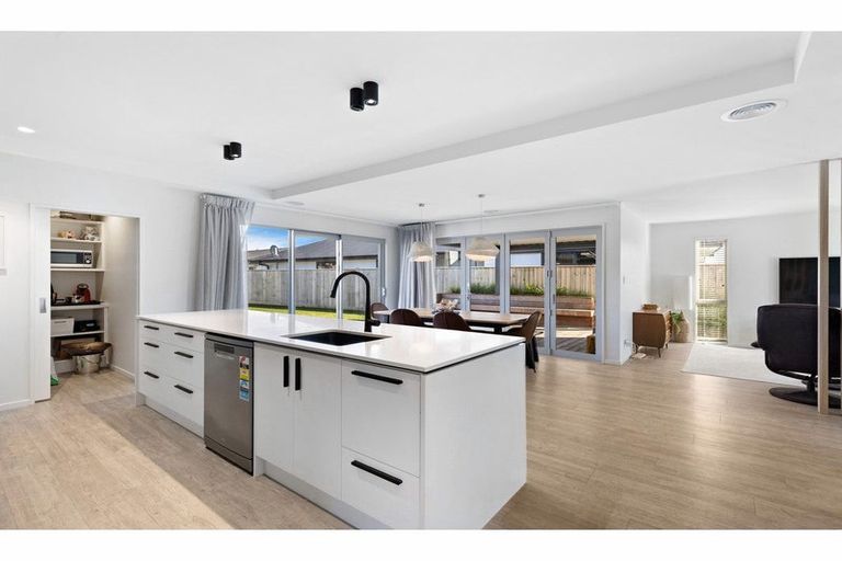 Photo of property in 18 Spalling Road, Halswell, Christchurch, 8025