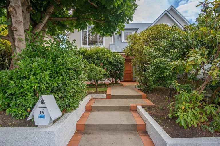 Photo of property in 18 Fifield Street, Roslyn, Dunedin, 9010