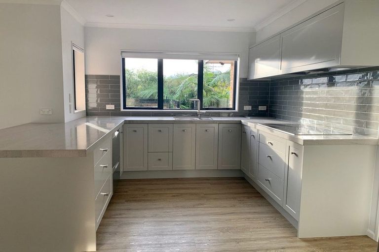 Photo of property in 290 Hill Road, The Gardens, Auckland, 2105