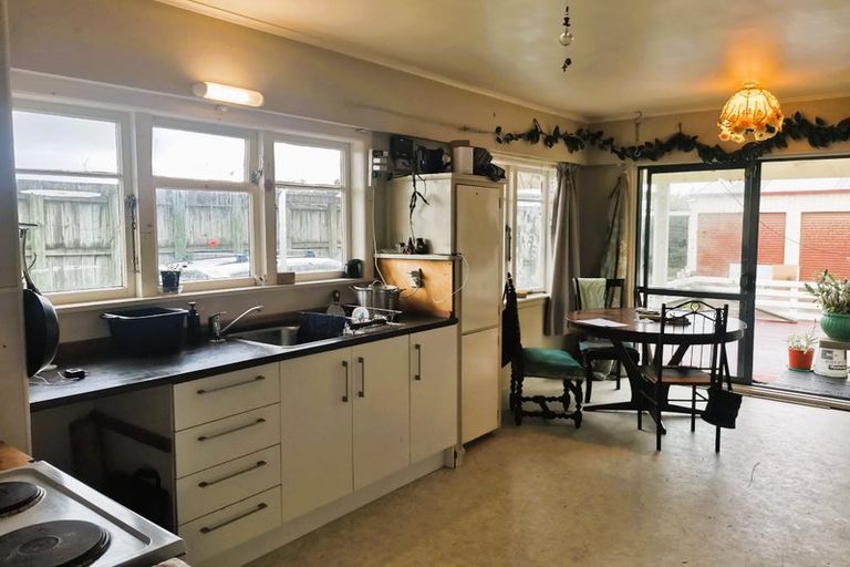 Photo of property in 32 Cove Road, Waipu, 0510