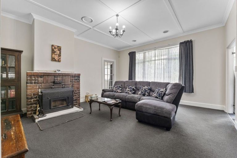 Photo of property in 241 High Street, Eltham, 4322