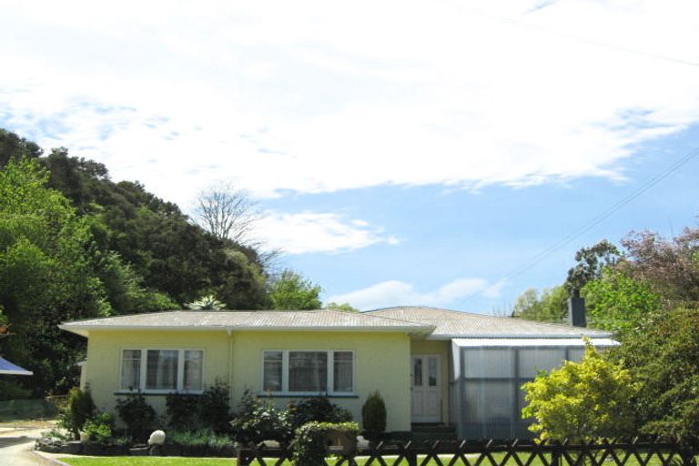 Photo of property in 1 Anglia Street, Wakatu, Nelson, 7011