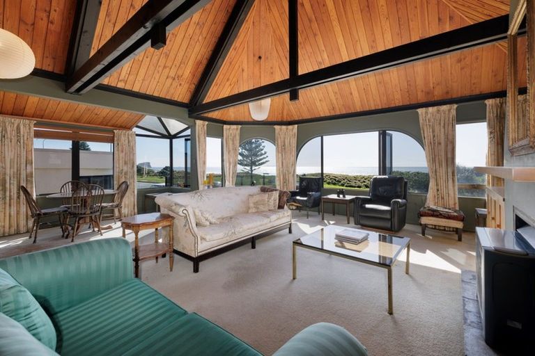 Photo of property in 207c Marine Parade, Mount Maunganui, 3116