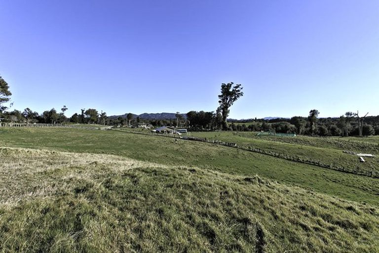 Photo of property in 1039d Work Road, Whakamarama, 3181