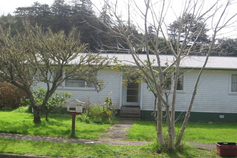 Photo of property in 3 Willow Place, Horahora, Whangarei, 0110