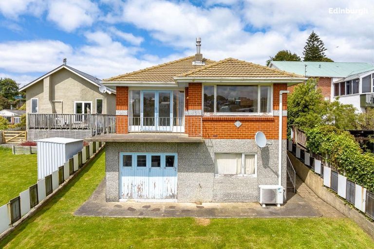 Photo of property in 11 Cooper Street, Mornington, Dunedin, 9011