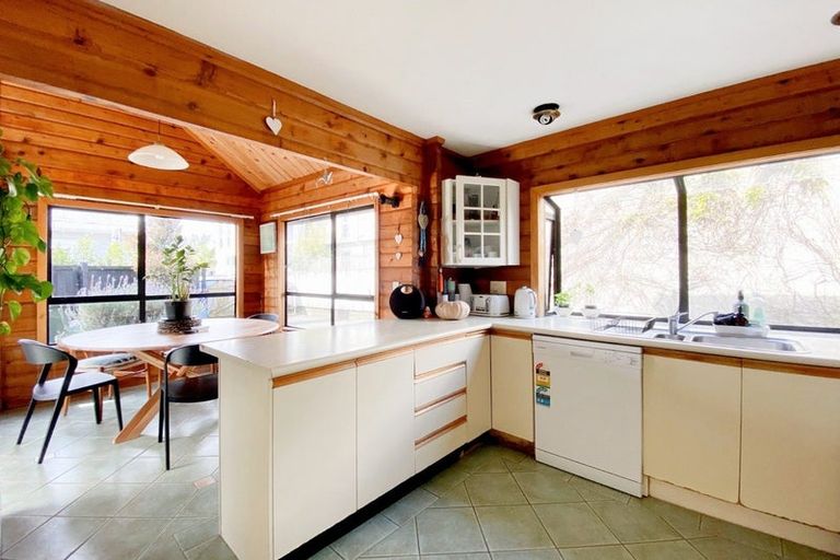 Photo of property in 1/7 Sinclair Street, Devonport, Auckland, 0624