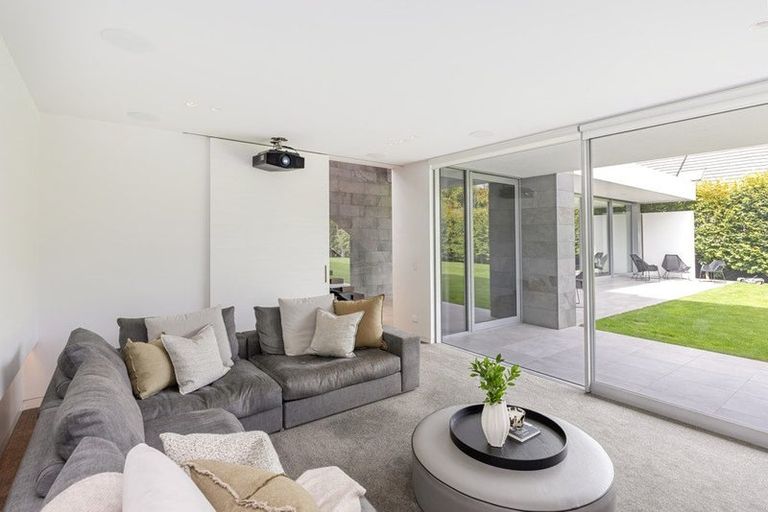 Photo of property in 146 Glandovey Road, Strowan, Christchurch, 8052