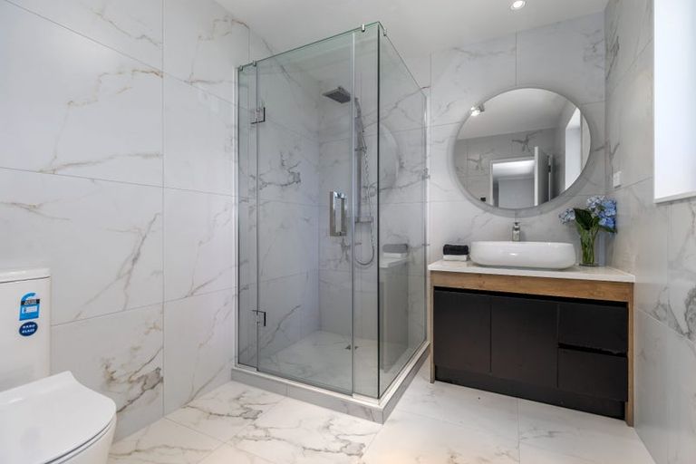 Photo of property in 2a Hughs Way, Flat Bush, Auckland, 2019